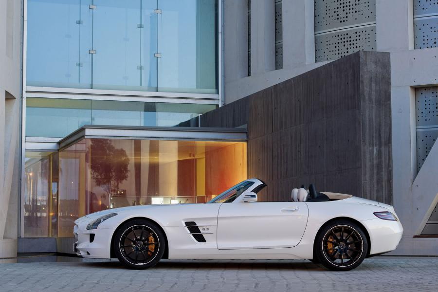  Mercedes-Benz SLS AMG Roadster 2012 года  (фото 158 из 198)